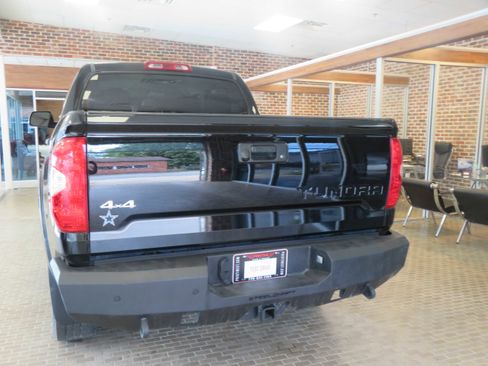 Used 2019 Toyota Tundra SR5 AWD/4WD image 6