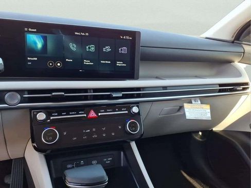 New 2026 Hyundai Tucson SEL image 13