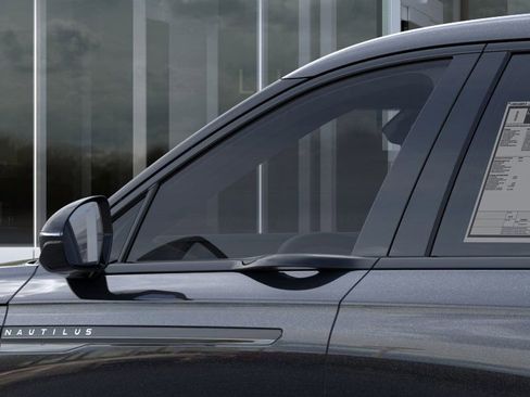 New 2025 Lincoln Nautilus Premier w/ Equipment Group 102A image 20