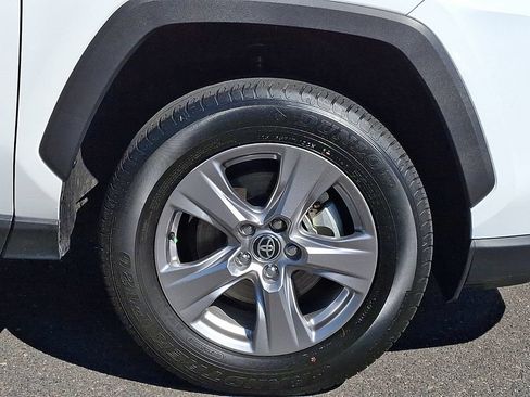 Certified 2023 Toyota RAV4 LE AWD/4WD image 8