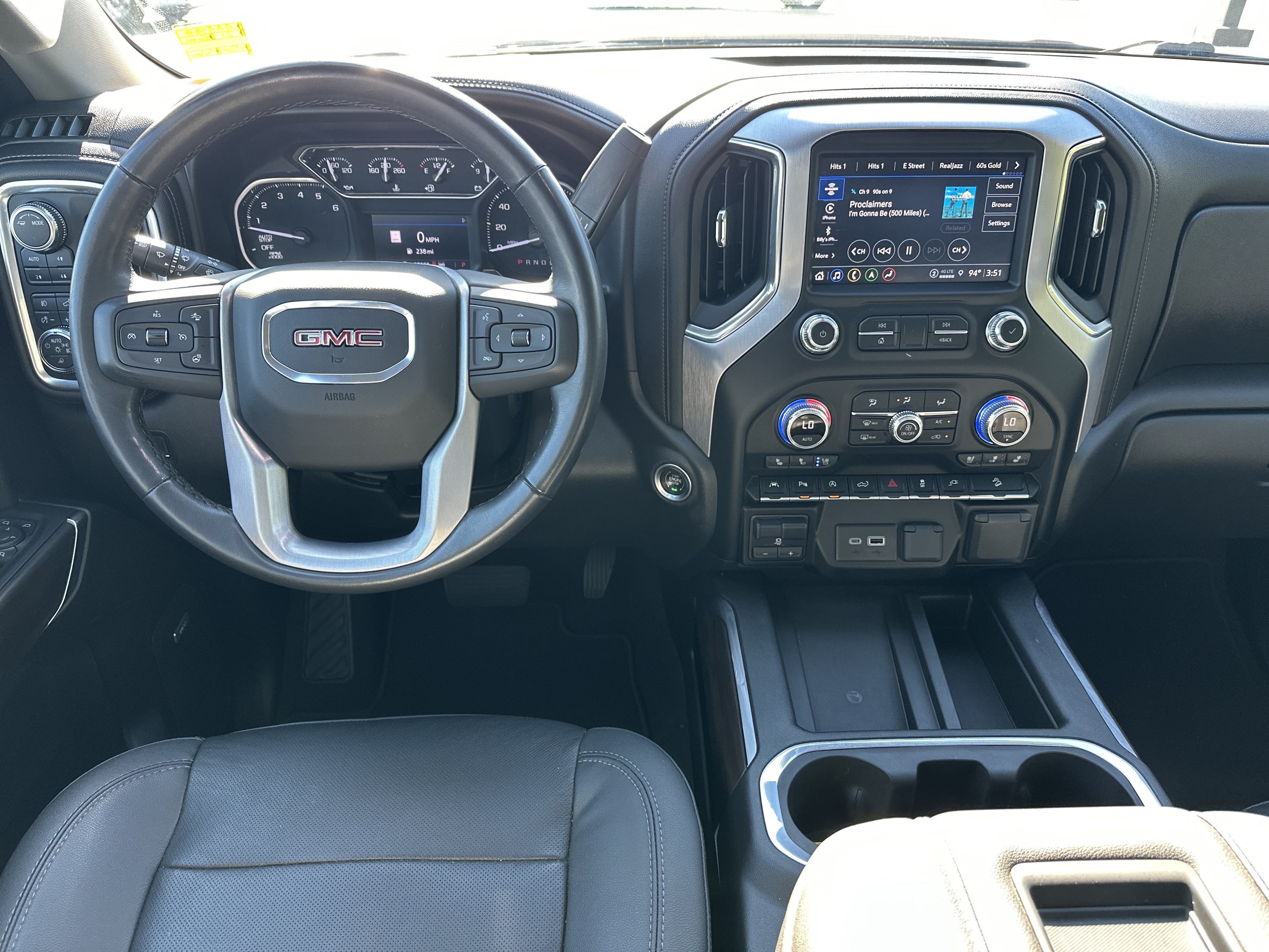Used 2021 GMC Sierra 1500 SLT w/ SLT Convenience Package AWD/4WD image 16