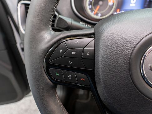 Used 2023 Jeep Cherokee Altitude Lux w/ Lux Elite Package AWD/4WD image 28