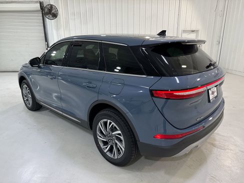 New 2026 Lincoln Corsair Premiere image 25