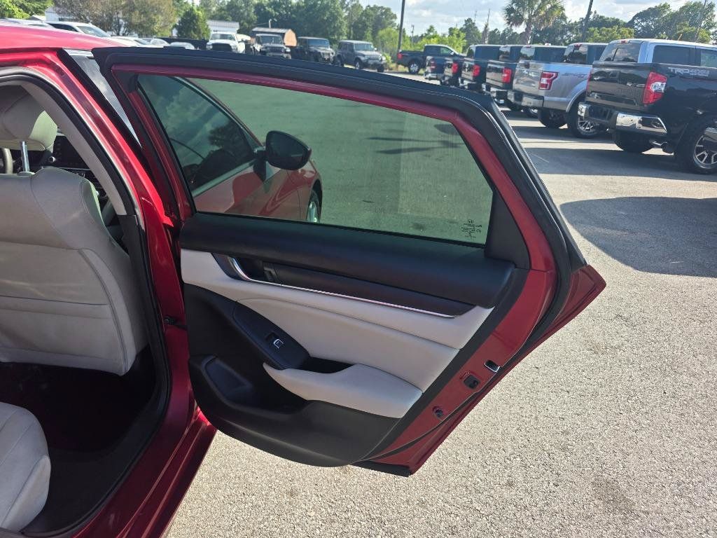 Used 2020 Honda Accord LX image 12