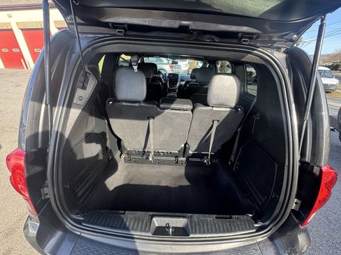 Used 2017 Dodge Grand Caravan GT image 16