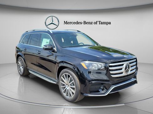 New 2026 Mercedes-Benz GLS 580 4MATIC image 4