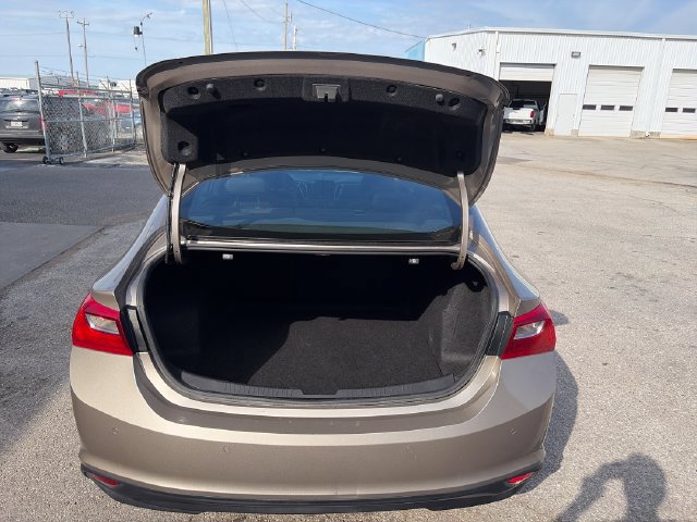 Used 2025 Chevrolet Malibu LT FWD image 22