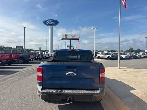 Used 2024 Ford Maverick Lariat w/ FX4 Off-Road Package AWD/4WD image 4