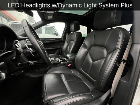 Used 2022 Porsche Macan AWD/4WD image 20