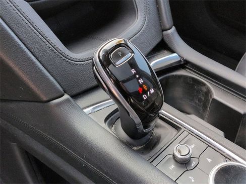 Used 2020 Cadillac XT6 Premium Luxury image 21