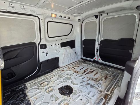 Used 2019 RAM ProMaster City Tradesman FWD image 14