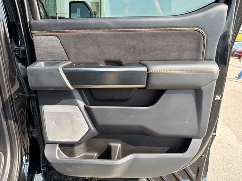 Used 2024 Ford F250 Platinum AWD/4WD image 34