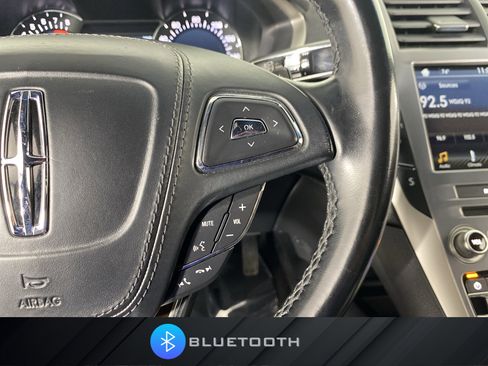 Used 2017 Lincoln MKZ Reserve FWD image 25