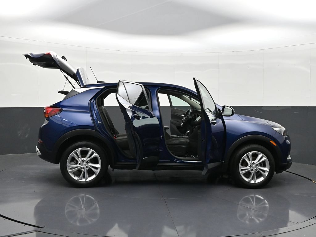 Used 2023 Buick Encore GX Preferred w/ Cold Weather Comfort Package AWD/4WD image 38