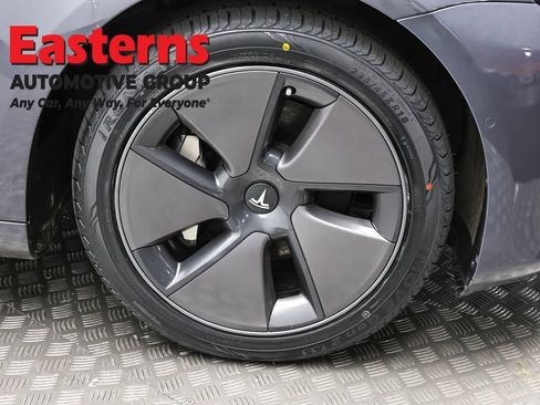 Used 2021 Tesla Model 3 Long Range AWD/4WD image 25