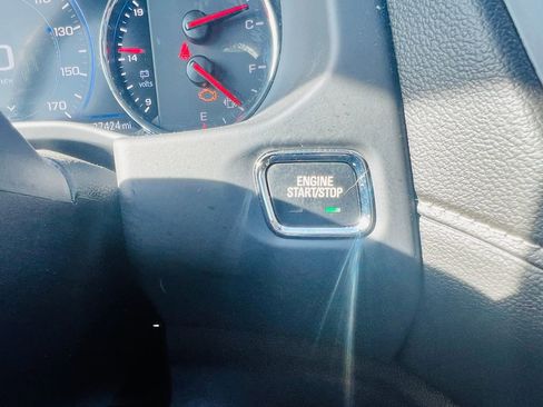 Used 2023 GMC Acadia SLT w/ Elevation Edition image 50