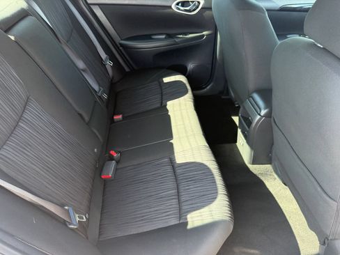 Used 2019 Nissan Sentra SV FWD image 27