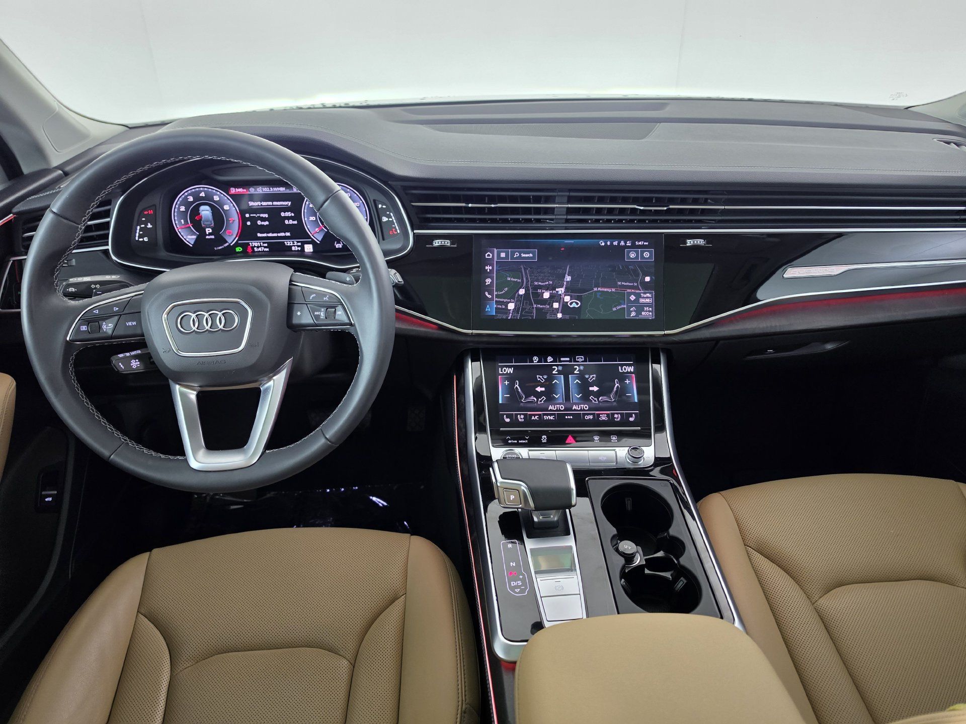Used 2025 Audi Q7 3.0T Premium Plus AWD/4WD image 23