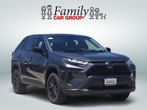 Used 2023 Toyota RAV4 LE FWD image 2