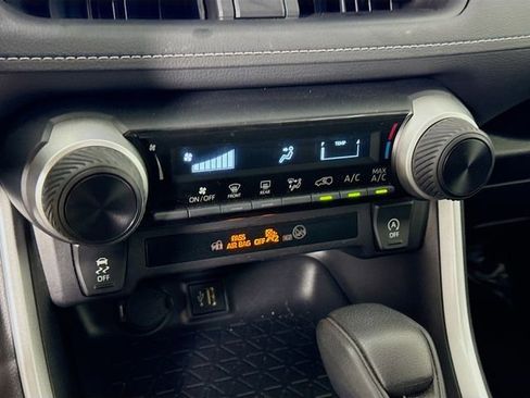 Certified 2025 Toyota RAV4 LE image 15