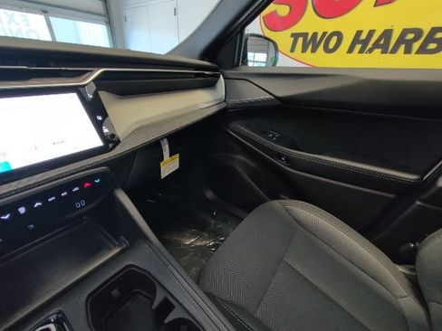 New 2026 Jeep Cherokee Laredo AWD/4WD image 26