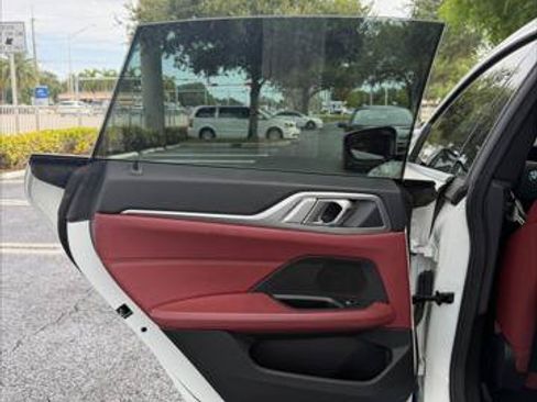 Used 2023 BMW i4 eDrive35 RWD image 26