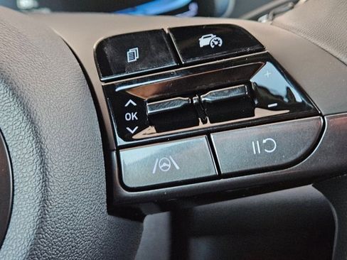 Used 2026 Hyundai Elantra Sport image 16