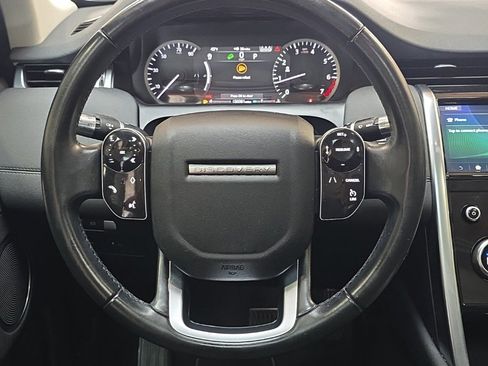 Used 2020 Land Rover Discovery Sport image 18