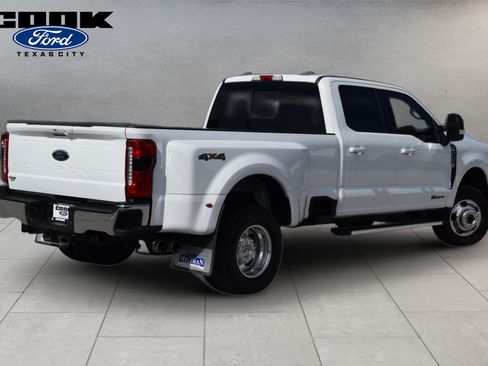 Used 2024 Ford F350 Lariat AWD/4WD image 4