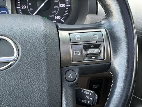 Used 2013 Lexus GX 460 image 24