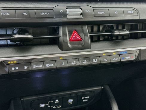 Used 2025 Kia K4 FWD image 23