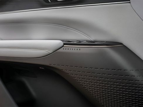 Certified 2024 Cadillac Lyriq Sport image 21