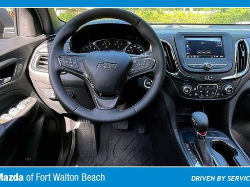 Used 2023 Chevrolet Equinox RS w/ LPO, Floor Liner Package FWD image 8