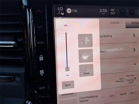 New 2026 RAM 1500 4x4 Crew Cab image 10