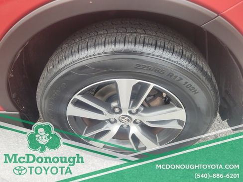 Used 2017 Toyota RAV4 XLE image 21