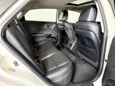 Used 2016 Toyota Avalon Limited FWD image 42