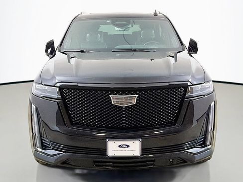 Used 2023 Cadillac Escalade Sport Platinum w/ LPO, ONYX Package AWD/4WD image 18