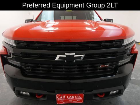Used 2019 Chevrolet Silverado 1500 LT Trail Boss image 2