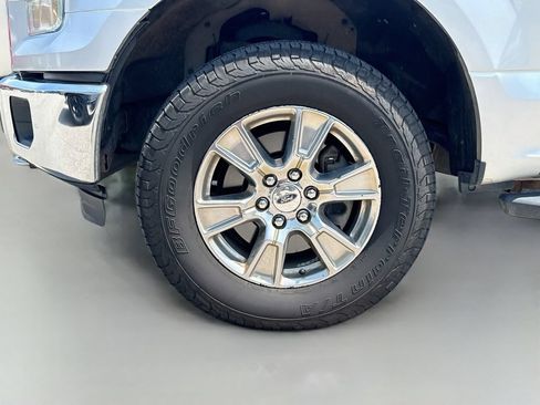 Used 2016 Ford F150 XLT w/ Equipment Group 302A Luxury AWD/4WD image 33