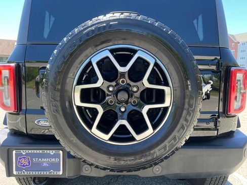 Used 2023 Ford Bronco Outer Banks AWD/4WD image 15