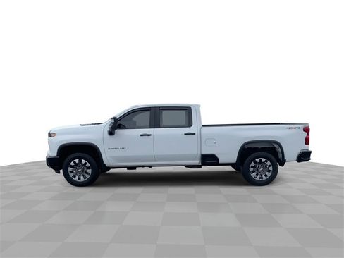 Used 2024 Chevrolet Silverado 2500 Custom w/ Custom Convenience Package image 5