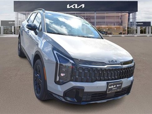 New 2026 Kia Sportage X-Line w/ X-Line Premium Package image 9