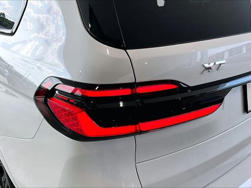 New 2027 BMW X7 M60i AWD/4WD image 15