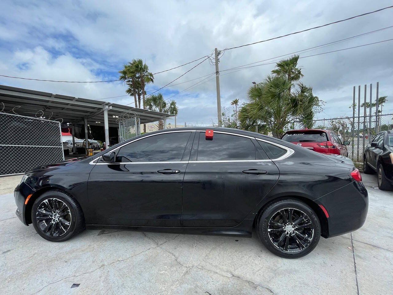 Used 2015 Chrysler 200 Limited w/ Convenience Group FWD image 20
