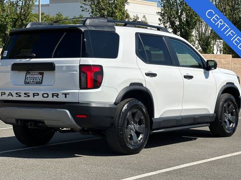 Certified 2026 Honda Passport RTL image 4