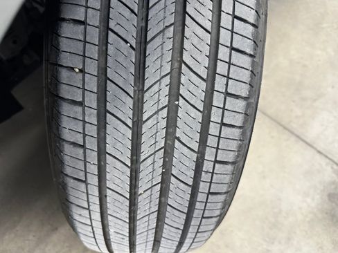 Certified 2024 Chevrolet Equinox LT w/ LPO, Floor Liner Package image 37