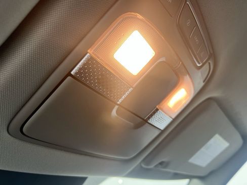 Certified 2022 Kia Telluride LX FWD image 14