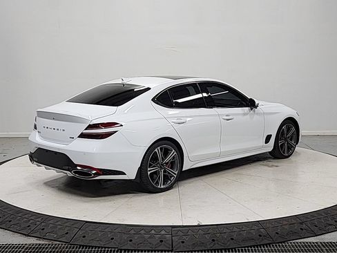 Used 2025 Genesis G70 3.3T Advanced w/ Sport Prestige Package RWD image 7