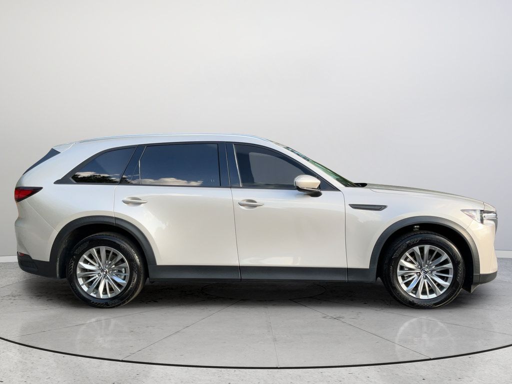 Used 2024 MAZDA CX-90 3.3 Turbo w/ Preferred Plus AWD/4WD image 9