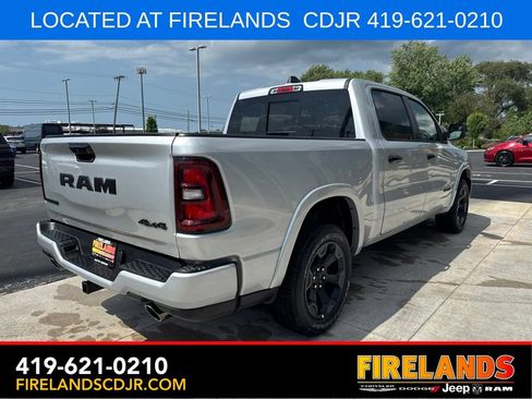 New 2026 RAM 1500 4x4 Crew Cab image 5